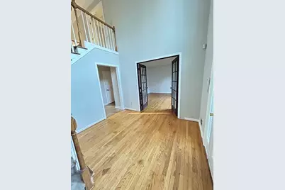 447 Guilford Circle, Marietta, GA 30068 - Photo 3