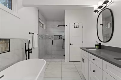 1696 Emerald Avenue SW, Atlanta, GA 30310 - Photo 19