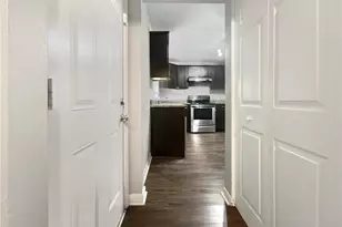 233 Banberry Dr SE, Atlanta, GA 30315 - Photo 9