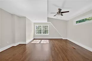 1018 Peachtree Battle Cir NW, Atlanta, GA 30327 - Photo 27