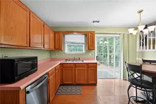 5822 Giles Rd, Lithonia, GA 30058 - Photo 13