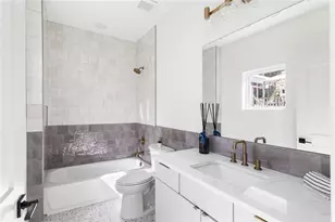 1205 Holly St NW, Atlanta, GA 30318 - Photo 33