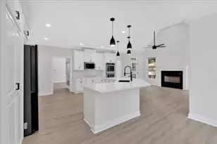 402 Stratford Estates Manor, Canton, GA 30115 - Photo 13