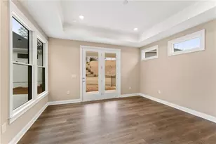 454 Sugarberry Ln, Holly Springs, GA 30115 - Photo 7