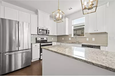 124 Auburn Woods Drive, Auburn, GA 30011 - Photo 15