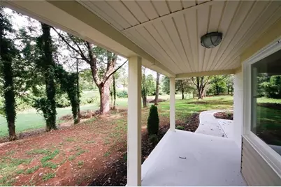 573 Mineral Springs Trl Conn, Demorest, GA 30535 - Photo 3