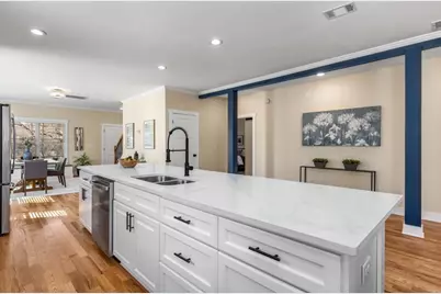 1985 Lois Place NW, Atlanta, GA 30318 - Photo 11