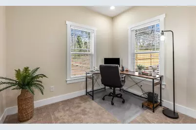 1985 Lois Place NW, Atlanta, GA 30318 - Photo 23