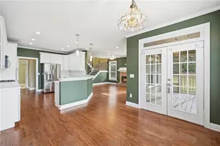 3015 Bradshaw Club Dr, Woodstock, GA 30188 - Photo 13