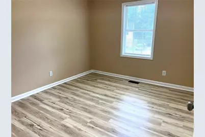 2868 Rocky Pointe Way, Snellville, GA 30078 - Photo 13