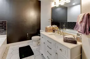 870 Mayson Turner Rd NW, Atlanta, GA 30314 - Photo 17