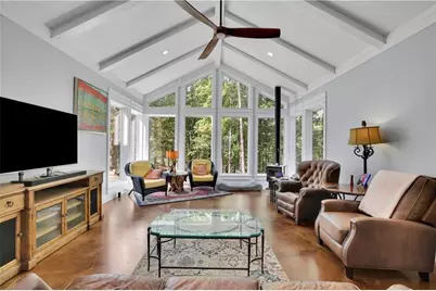 6635 Lawson Circle, Gainesville, GA 30506 - Photo 9