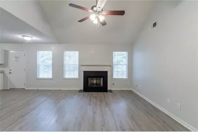 6593 Pole Creek Drive, Lithonia, GA 30058 - Photo 9