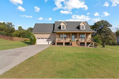 187 Willow Haven Street SE, Calhoun, GA 30701 - Photo 1