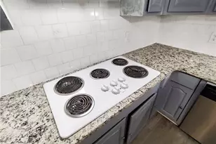 2772 E Lake Rd, McDonough, GA 30252 - Photo 7