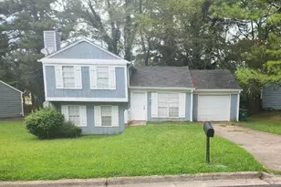 4584 Garden Hills Dr, Stone Mountain, GA 30083 - Photo 1