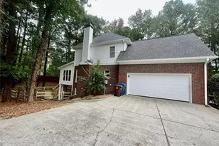 465 Kirkstall Trail, Alpharetta, GA 30022 - Photo 3