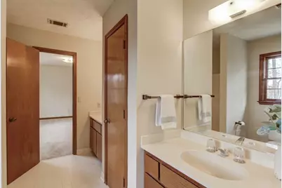 1924 Sidneys Cove, Lawrenceville, GA 30043 - Photo 27