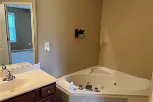 6386 Olmadison Pl, Atlanta, GA 30349 - Photo 33