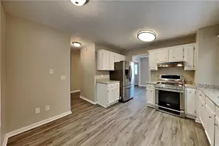 2733 Ashbury Point Ln, Marietta, GA 30066 - Photo 5