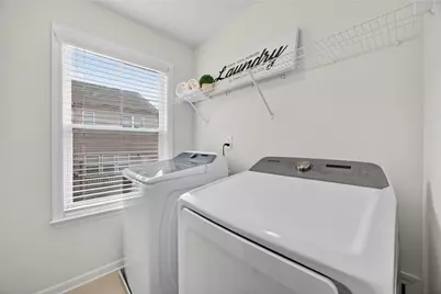 194 Mahnaz Drive SW, Atlanta, GA 30331 - Photo 17