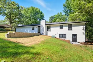 120 NW Westwood Dr, Marietta, GA 30064 - Photo 29