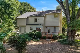 2451 Meadowglen Trail, Snellville, GA 30078 - Photo 43