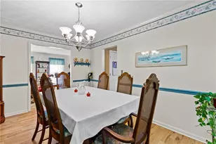 2451 Meadowglen Trail, Snellville, GA 30078 - Photo 13