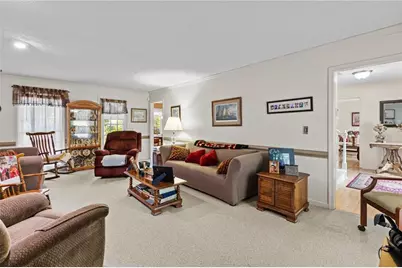 2451 Meadowglen Trail, Snellville, GA 30078 - Photo 15