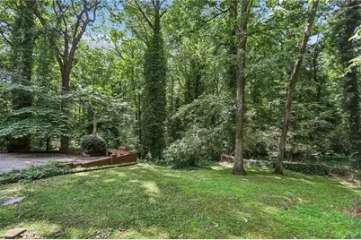 2436 Ovidia Circle SW, Atlanta, GA 30311 - Photo 37