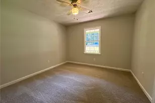 2617 Laurel Woods Ln SE, Conyers, GA 30094 - Photo 7