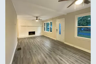 264 Rockin Hill Drive SW, Marietta, GA 30060 - Photo 3