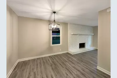 264 Rockin Hill Drive SW, Marietta, GA 30060 - Photo 17