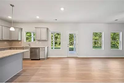 418 Lanier Circle, Woodstock, GA 30189 - Photo 7