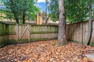 120 Biscayne Dr NW, Atlanta, GA 30309 - Photo 19