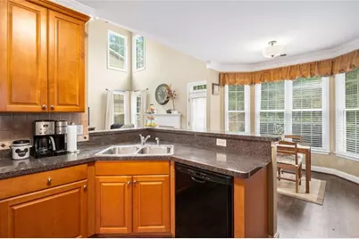 5731 Vinings Retreat Way SW, Mableton, GA 30126 - Photo 15