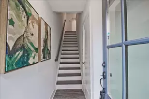 140 Color Cir, Atlanta, GA 30317 - Photo 9