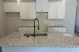 3526 Iron Hearth Bnd, Snellville, GA 30039 - Photo 5