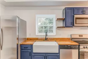 220 Stonewall St, Cartersville, GA 30120 - Photo 5