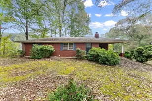 3772 Ledan Rd, Gainesville, GA 30506 - Photo 3