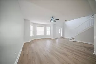 9361 Sweetbriar Cir, Jonesboro, GA 30236 - Photo 3