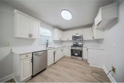 9361 Sweetbriar Circle, Jonesboro, GA 30236 - Photo 7