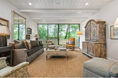 2575 NE Peachtree Road #8D, Atlanta, GA 30305 - Photo 1