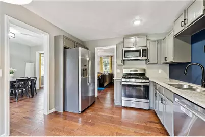 8020 Estee Drive, Cumming, GA 30028 - Photo 9