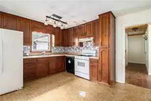 136 Jennifer Ln, Carrollton, GA 30116 - Photo 13