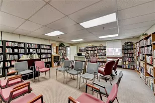 300 Johnson Ferry Road NE, Sandy Springs, GA 30328 - Photo 41