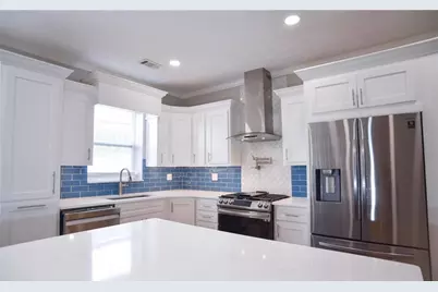 6616 Splashwater Drive, Flowery Branch, GA 30542 - Photo 3