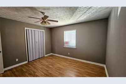 2388 Lawrenceville Highway #D, Decatur, GA 30033 - Photo 11
