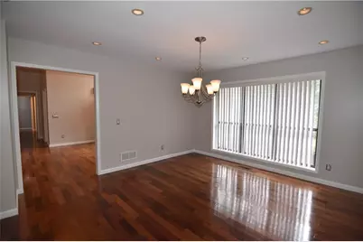 3765 Cochran Lake Drive, Marietta, GA 30062 - Photo 7