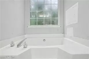 205 Woodcrest Dr, Covington, GA 30016 - Photo 21